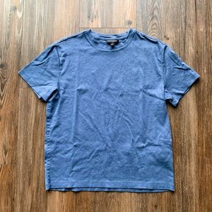 Banana Republic Factory T-shirt - S